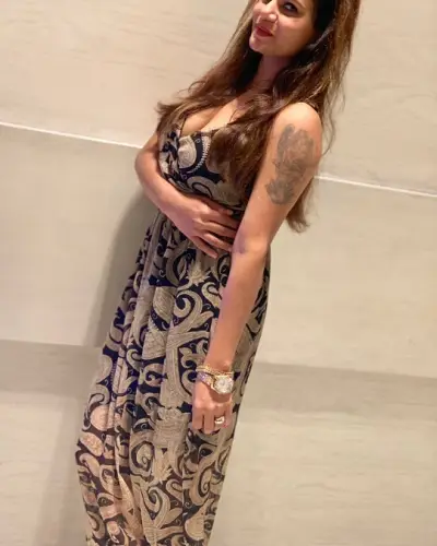 Nungba Escort